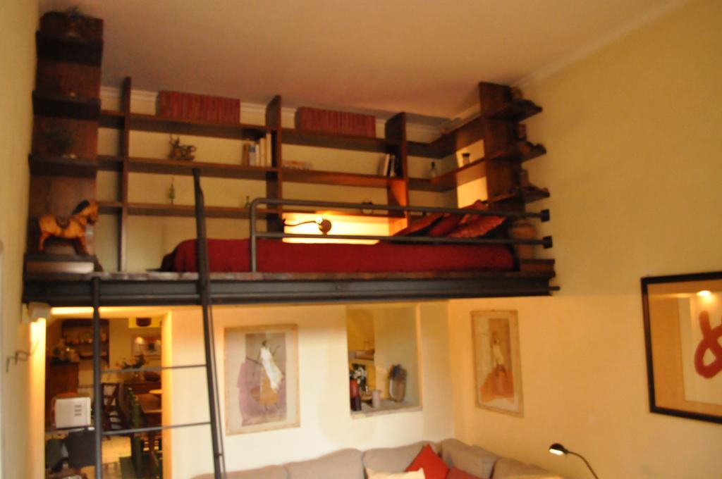 Onofrio Flat Rom